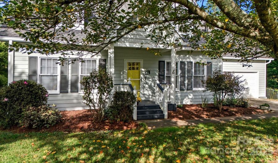 40 Harold Sluder Rd, Alexander, NC 28701 - 3 Beds, 3 Bath