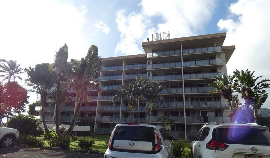 53-549 Kamehameha Hwy 118, Hauula, HI 96717 - 0 Beds, 1 Bath