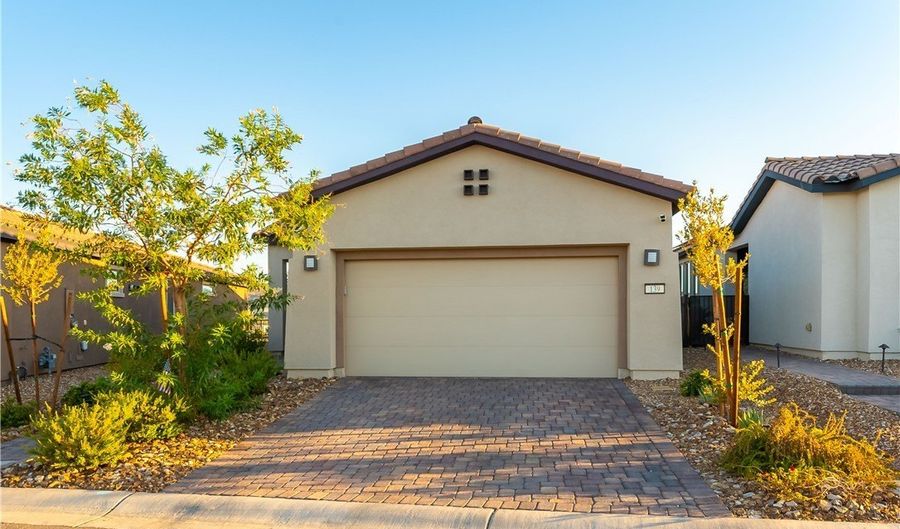 139 Palm Fox Ct, Henderson, NV 89011 - 3 Beds, 2 Bath