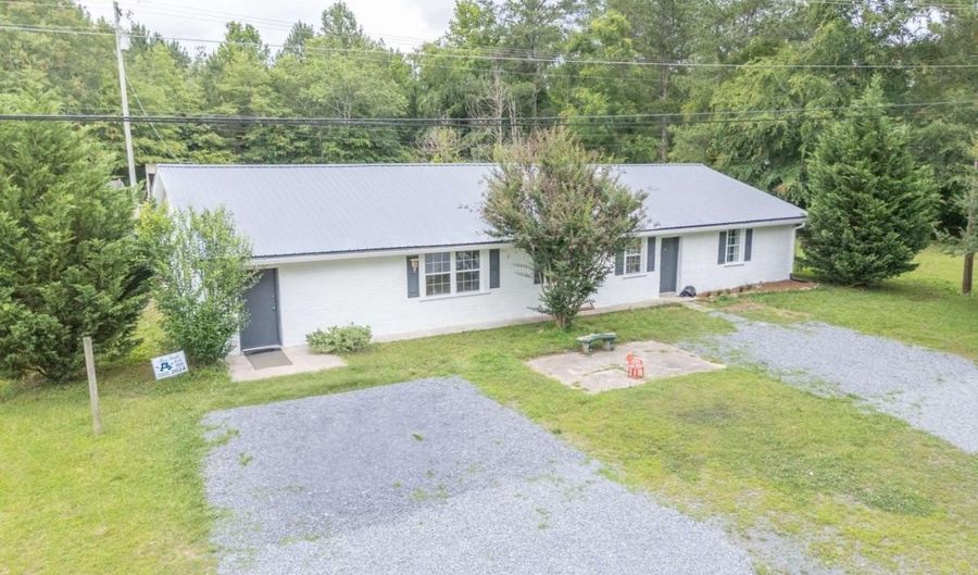 4494 Old Summerville Rd, Armuchee, GA 30105 - 5 Beds, 3 Bath