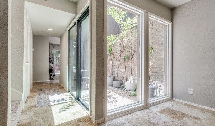 3736 Vitruvian Way D5, Addison, TX 75001 - 2 Beds, 3 Bath