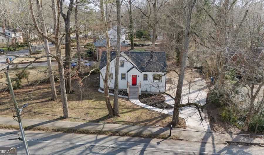 1870 Avone Ave, Atlanta, GA 30311 - 5 Beds, 3 Bath