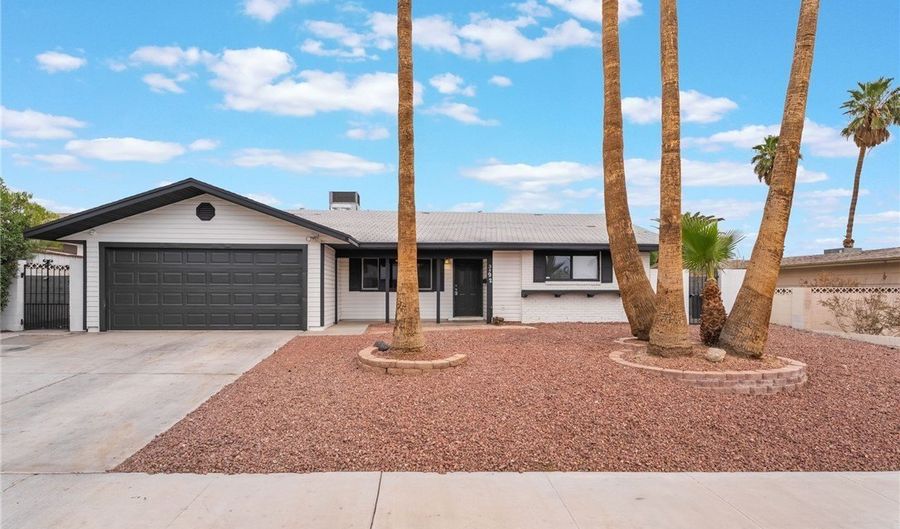 3992 Chinchilla Ave, Las Vegas, NV 89121 - 5 Beds, 2 Bath