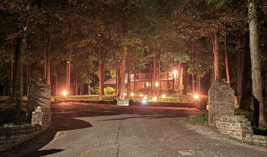 2236 Pine Lake Dr NW, Arab, AL 35016 - 4 Beds, 4 Bath