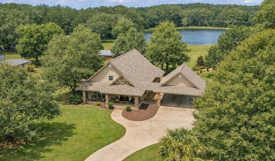 4437 Nicklesville Rd, Arlington, GA 39813 - 2 Beds, 3 Bath