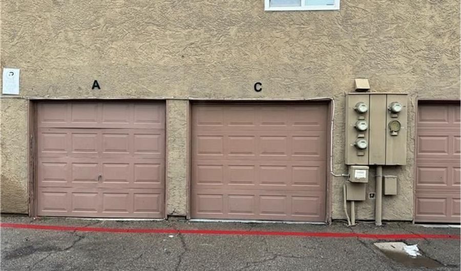 574 Roxella Ln C, Las Vegas, NV 89110 - 2 Beds, 2 Bath