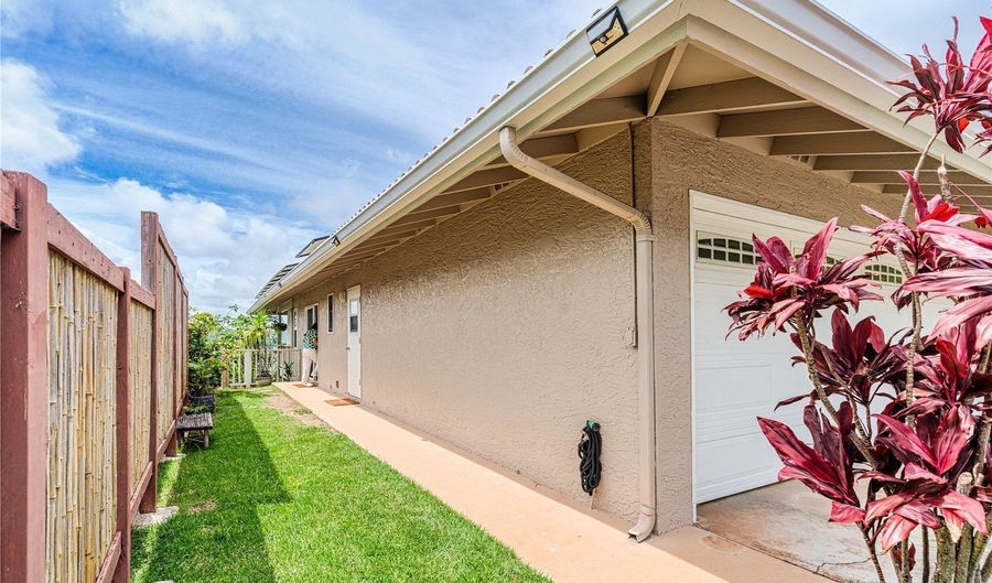 1312 Aupapaohe St, Kailua, HI 96734 - 3 Beds, 3 Bath