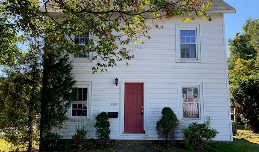 1391 Black Rock Tpke, Fairfield, CT 06825 - 2 Beds, 1 Bath