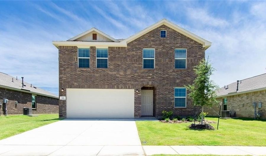 305 Laurenbrooke Dr, Anna, TX 75409 - 5 Beds, 3 Bath