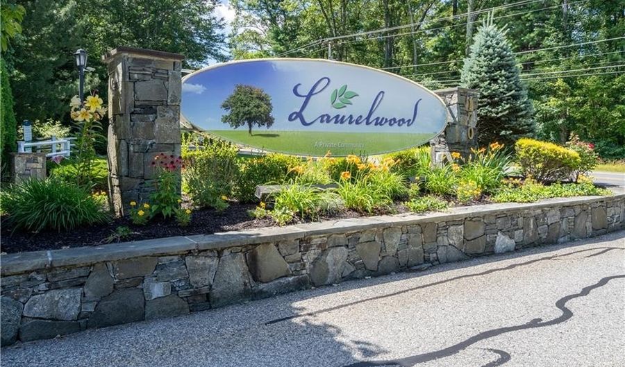 170 Providence Pike 64, North Smithfield, RI 02896 - 2 Beds, 2 Bath