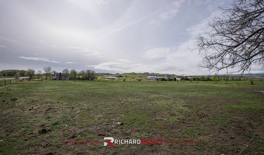 792 Southfork Rd, Cody, WY 82414 - 3 Beds, 1 Bath