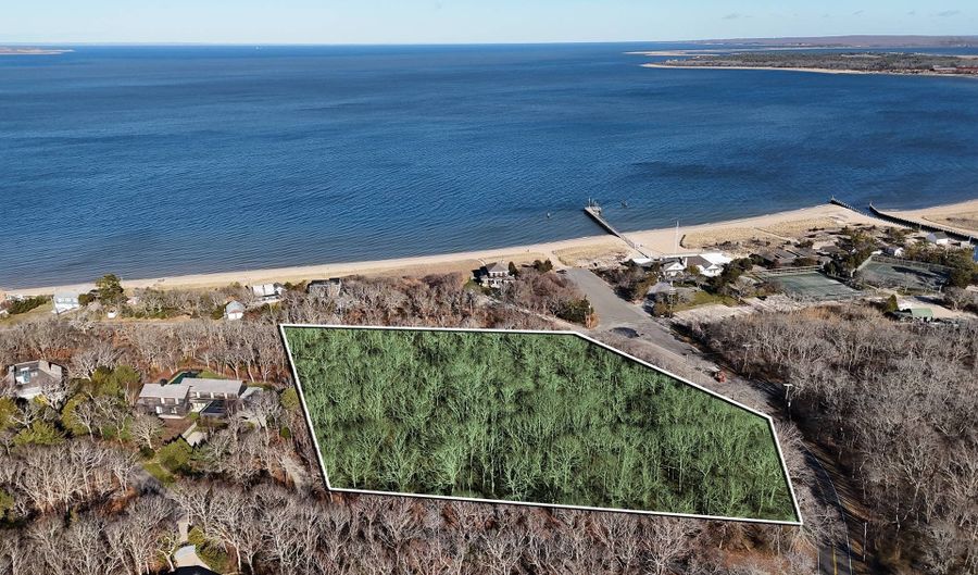 15 Cross Hwy, Amagansett, NY 11930 - 0 Beds, 0 Bath