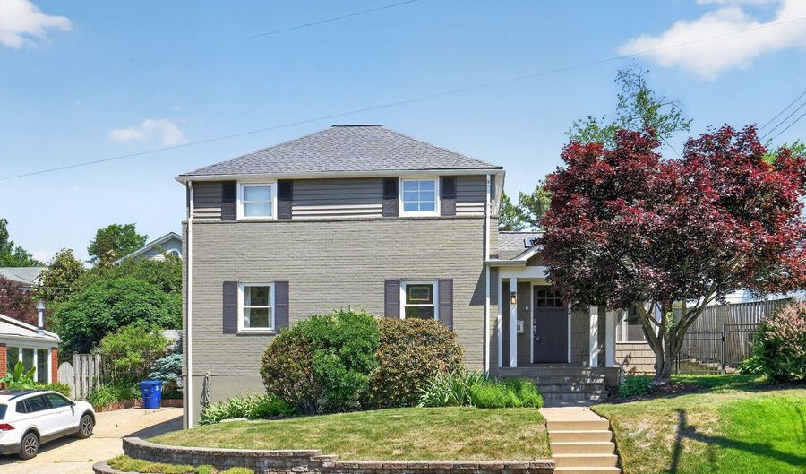 4837 1ST St S, Arlington, VA 22204 - 3 Beds, 4 Bath