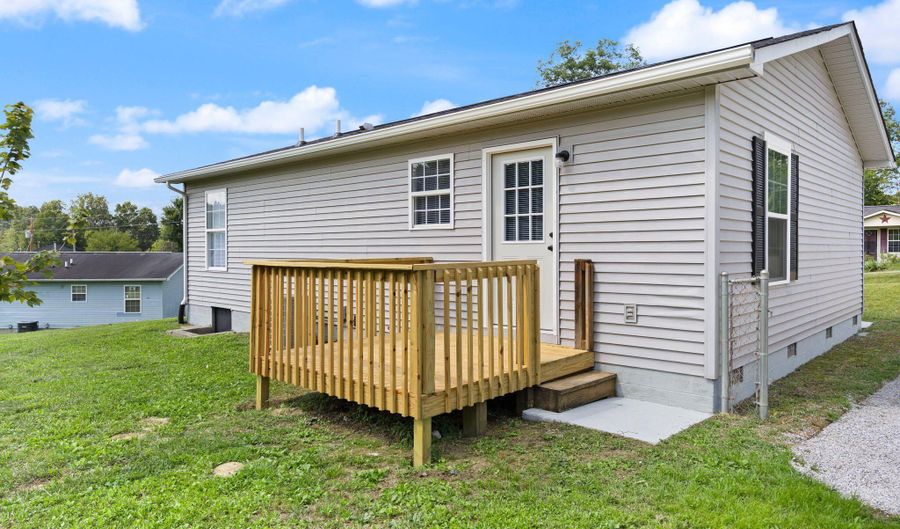 200 Welchburg Estates Rd, Annville, KY 40402 - 3 Beds, 1 Bath