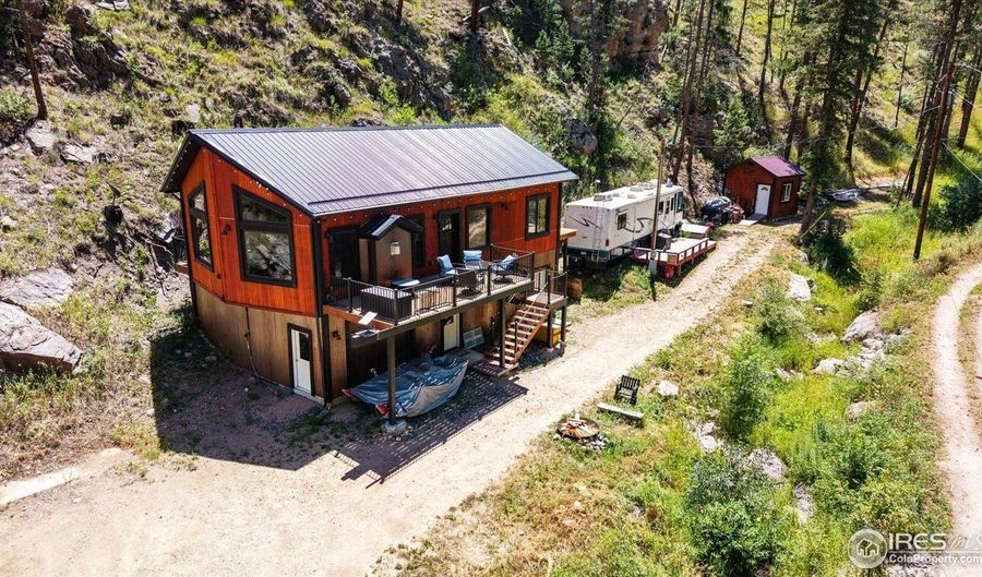 200 Falls Creek Dr, Bellvue, CO 80512 - 3 Beds, 2 Bath