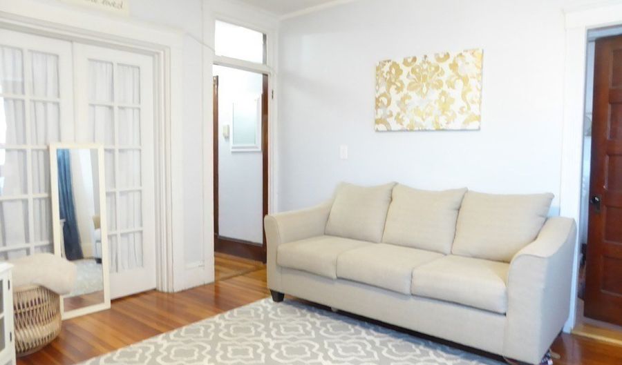 844 E Fifth St 2, Boston, MA 02127 - 3 Beds, 1 Bath