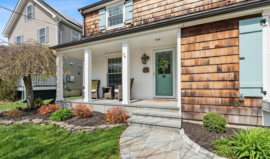 242 Osborne Ave, Bay Head, NJ 08742 - 4 Beds, 3 Bath