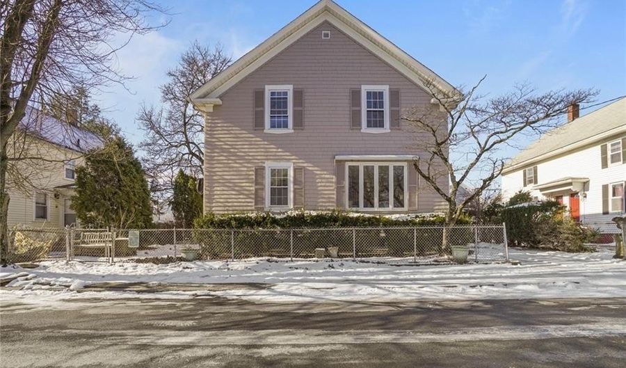 55 Walnut St, Johnston, RI 02919 - 3 Beds, 1 Bath