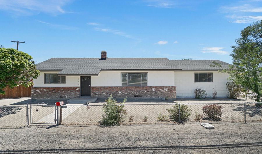 125 US Hwy 95a St, Fernley, NV 89408 - 2 Beds, 1 Bath