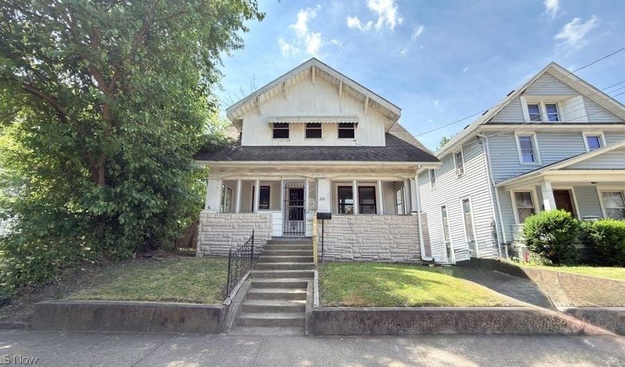 200 Jesse Ave, Akron, OH 44310 - 2 Beds, 1 Bath