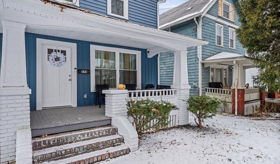 848 Kling St, Akron, OH 44311 - 4 Beds, 3 Bath