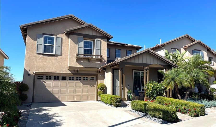 8835 E Fallbrook Way, Anaheim, CA 92808 - 3 Beds, 3 Bath