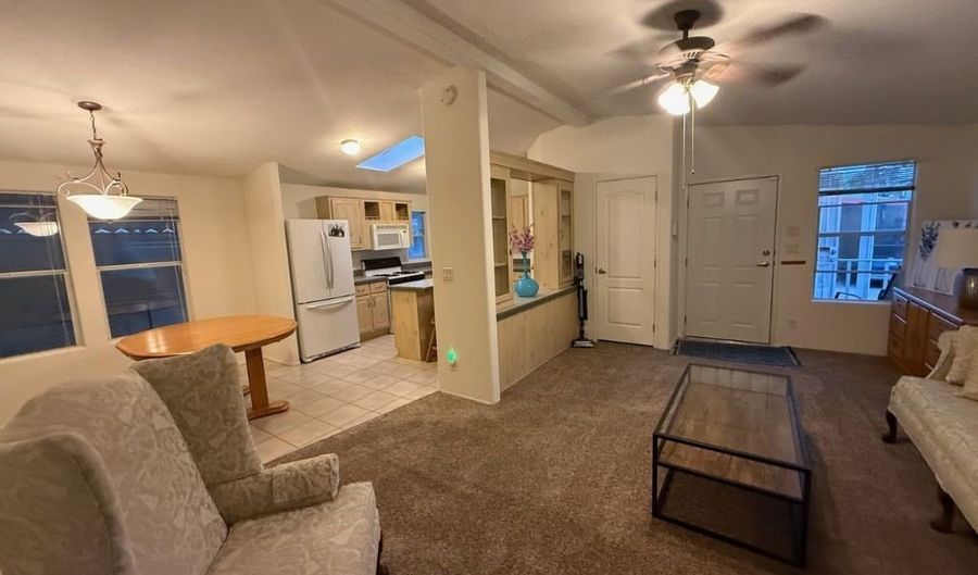1001 S Hale Ave 13, Escondido, CA 92029 - 2 Beds, 2 Bath