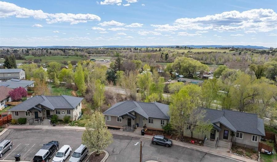 811 Olmstead Ln, Bayfield, CO 81122 - 2 Beds, 2 Bath