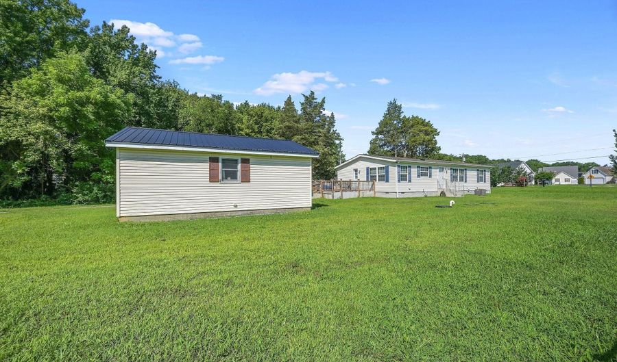 3992 MIDSTATE Rd, Felton, DE 19943 - 3 Beds, 2 Bath