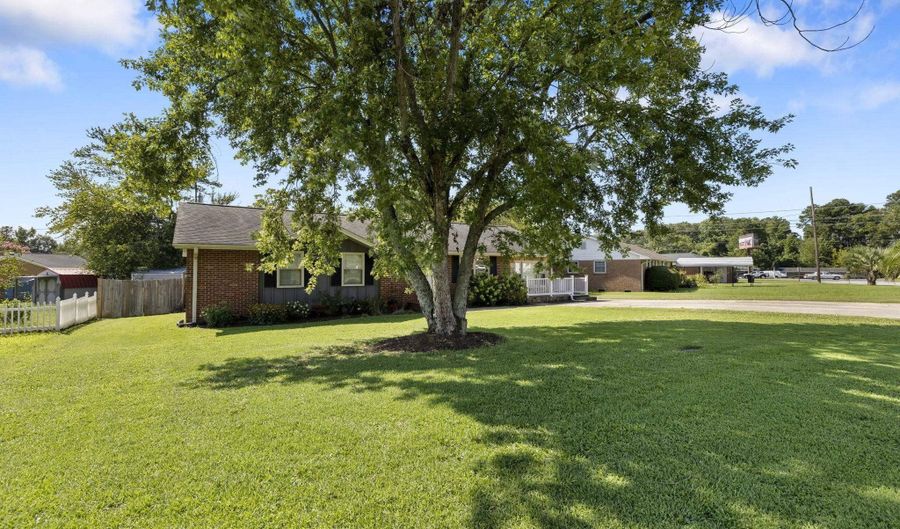 2904 Birch St, Anderson, SC 29625 - 3 Beds, 2 Bath
