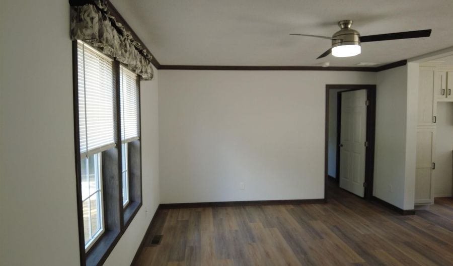 251 Briarwood Dr, Bedford, IN 47421 - 3 Beds, 2 Bath