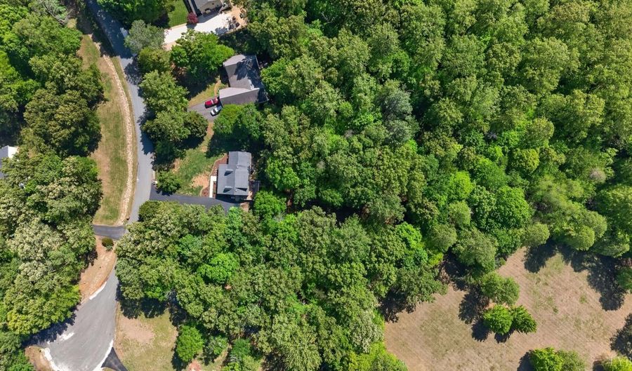 261 Blue Ridge Ln, Amherst, VA 24521 - 3 Beds, 4 Bath