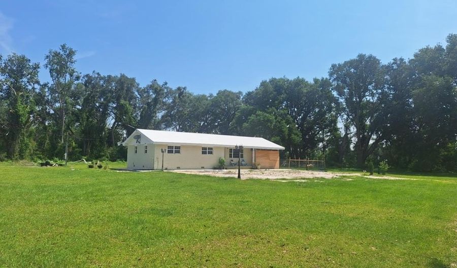 2165 Satilla Church Rd, Baxley, GA 31513 - 3 Beds, 3 Bath