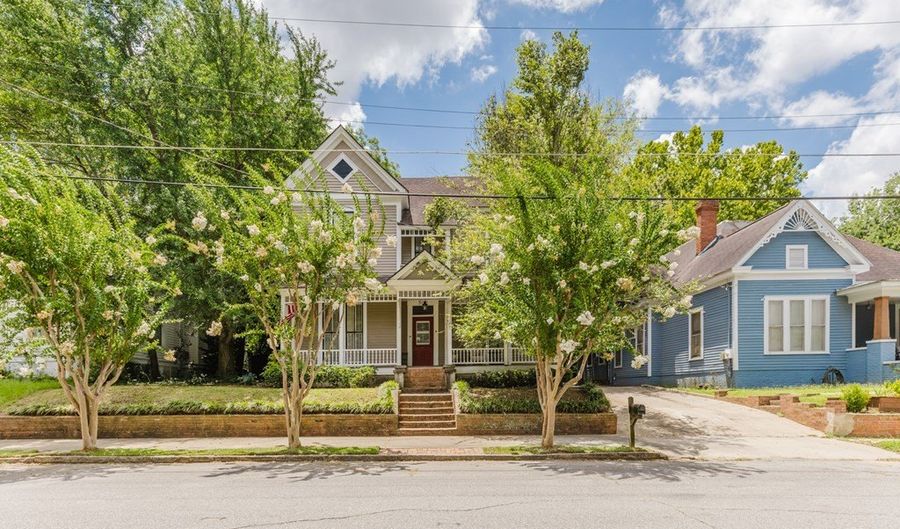 303 E Church St, Americus, GA 31709 - 3 Beds, 2 Bath