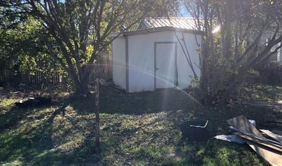 2817 Hickory St, Abilene, TX 79601 - 2 Beds, 2 Bath