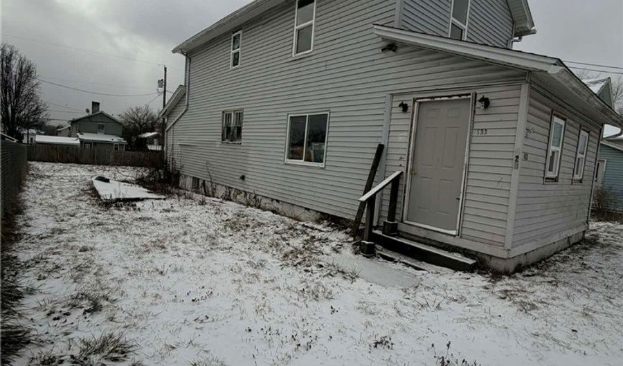 423 3rd St, Allison, PA 15413 - 2 Beds, 0 Bath