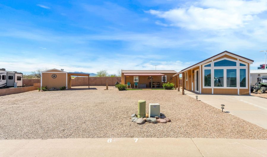 1915 W CASA DEL RIO Dr 7, Benson, AZ 85602 - 1 Beds, 2 Bath