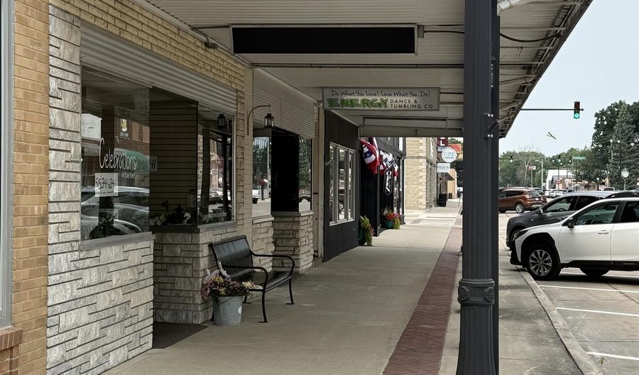 110 E State St, Algona, IA 50511 - 0 Beds, 0 Bath
