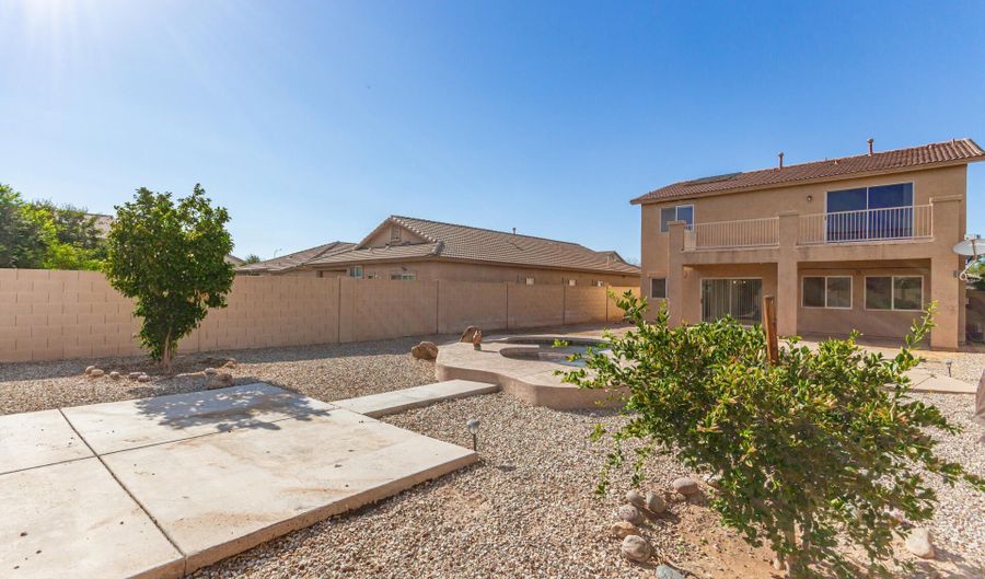 11625 W MONROE St, Avondale, AZ 85323 - 4 Beds, 3 Bath