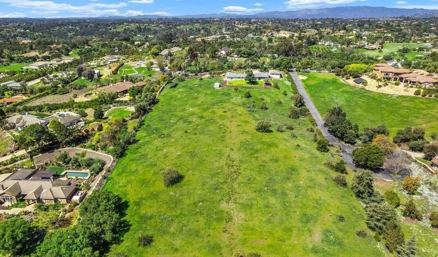 1188 Sierra Bonita, Fallbrook, CA 92028 - 4 Beds, 4 Bath