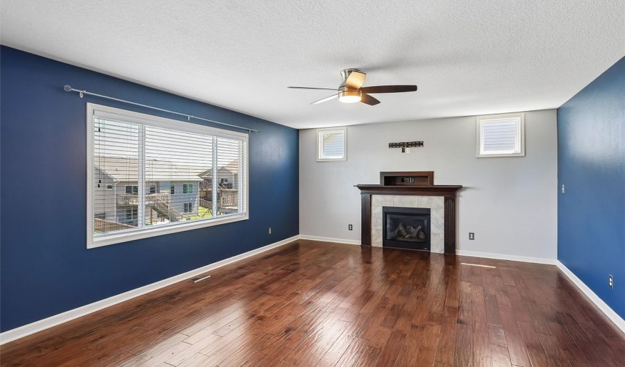 1735 Sadie Ln, Adel, IA 50003 - 4 Beds, 3 Bath