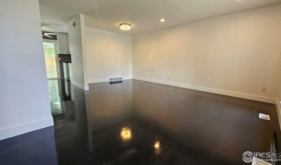 15532 E Pacific Pl, Aurora, CO 80013 - 4 Beds, 2 Bath