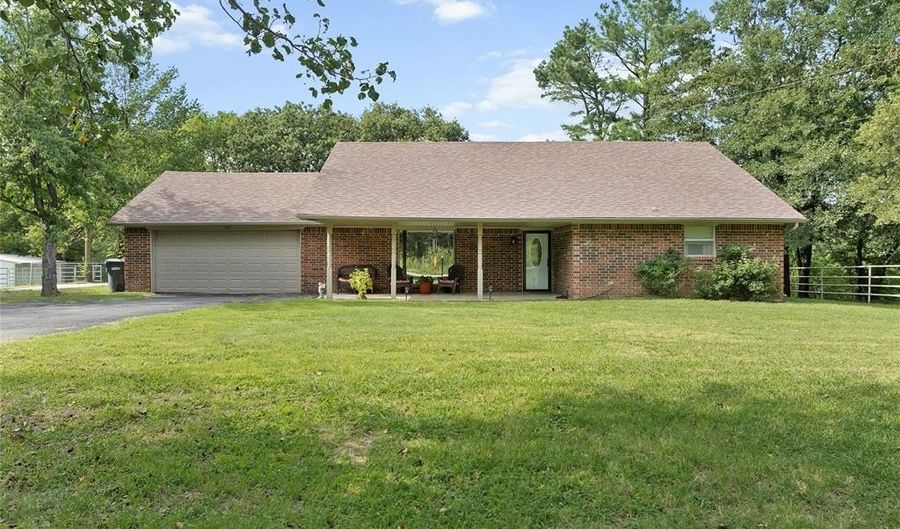 3209 Myall St, Ardmore, OK 73401 - 2 Beds, 2 Bath