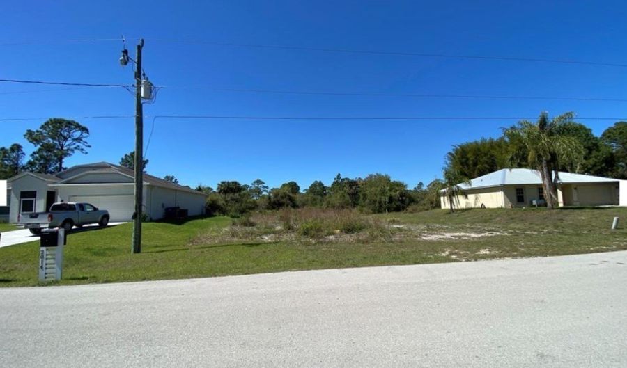 2015 Jackson Ave, Alva, FL 33920 - 0 Beds, 0 Bath