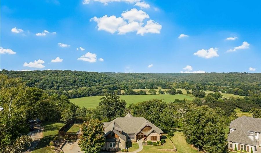 1541 Pecan Ridge Dr, Alma, AR 72921 - 3 Beds, 3 Bath