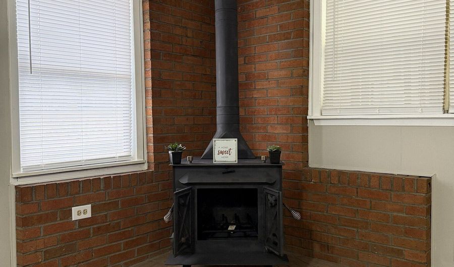 7924 Jefferson Rd, Athens, GA 30607 - 4 Beds, 2 Bath