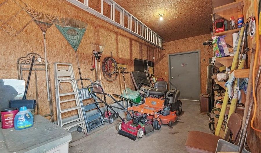 3004 Mallard Ct, Altus, OK 73521 - 4 Beds, 2 Bath
