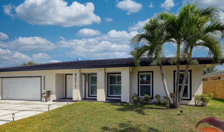 8671 NW 27th St, Coral Springs, FL 33065 - 3 Beds, 2 Bath