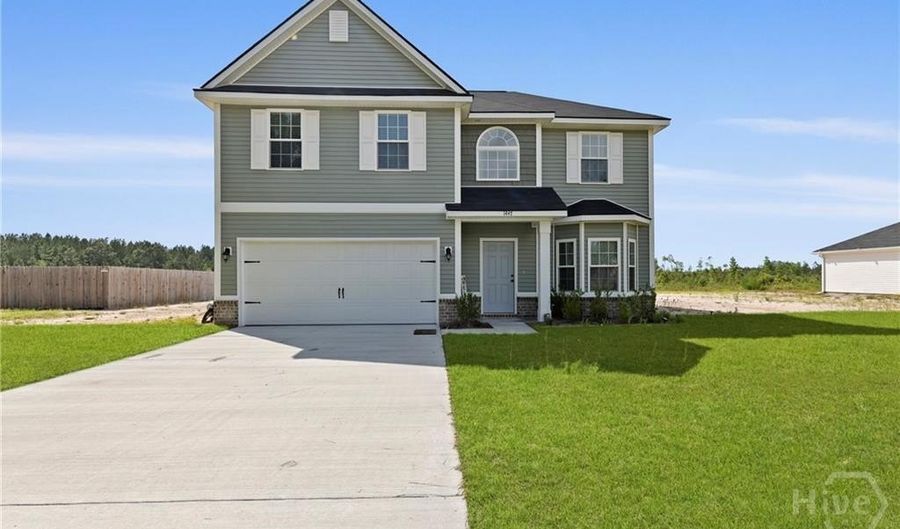 1447 Arnold Dr SE, Allenhurst, GA 31301 - 4 Beds, 3 Bath