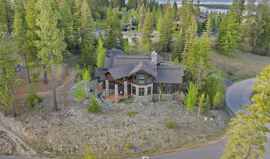 291 Whitewater Dr, Donnelly, ID 83615 - 5 Beds, 7 Bath